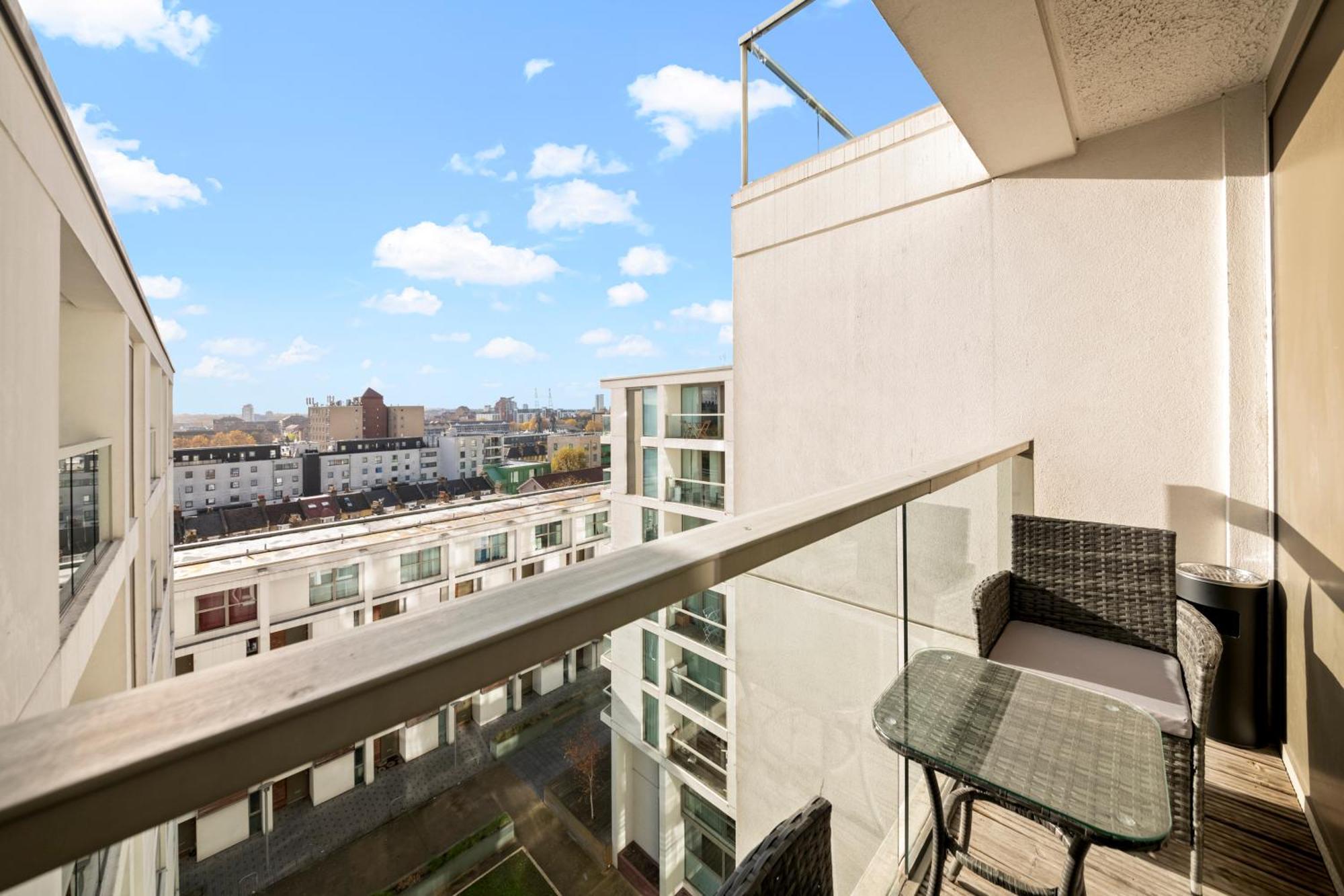 Londwell, Canary Wharf Skyline Balcony Suite London Luaran gambar