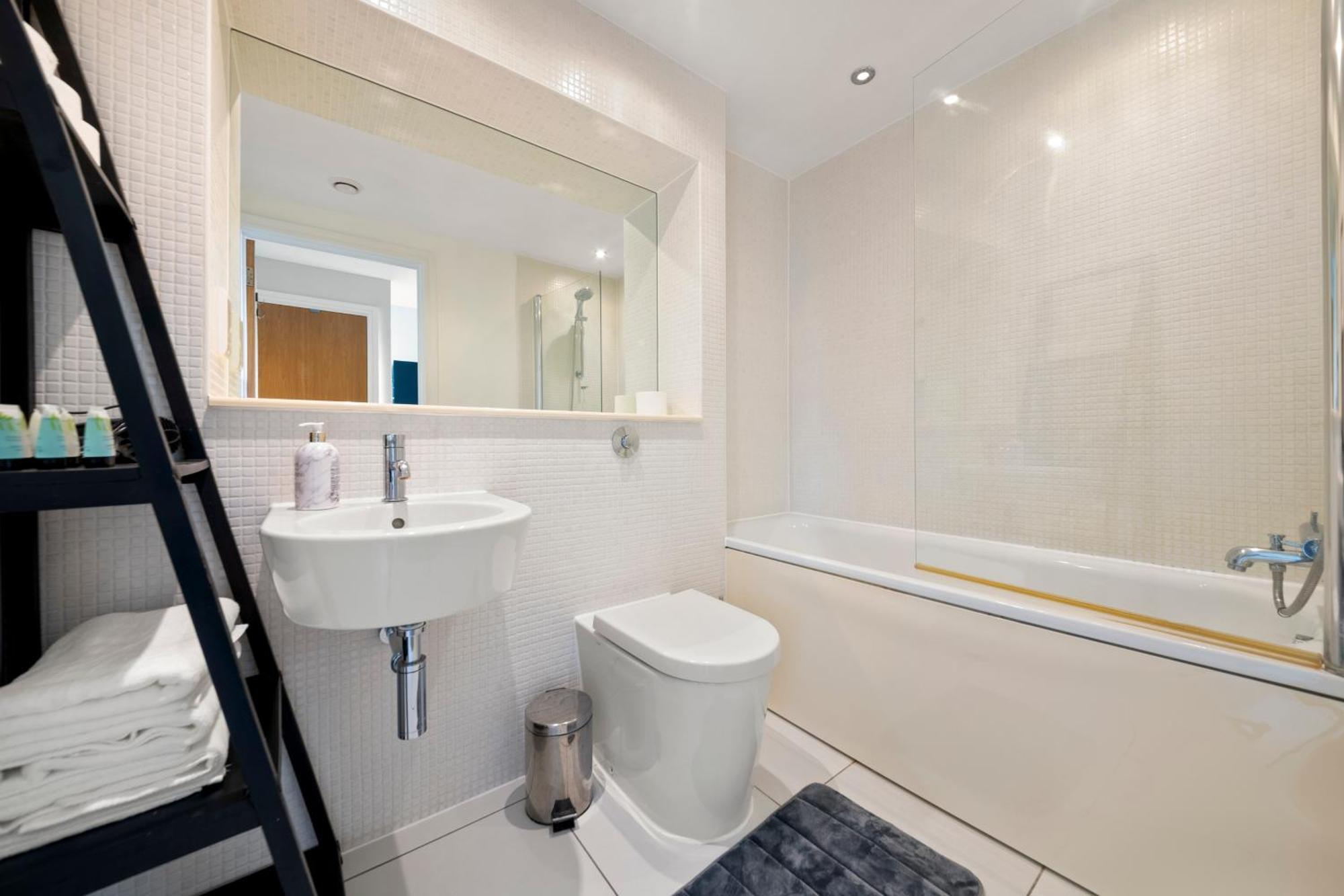Londwell, Canary Wharf Skyline Balcony Suite London Luaran gambar